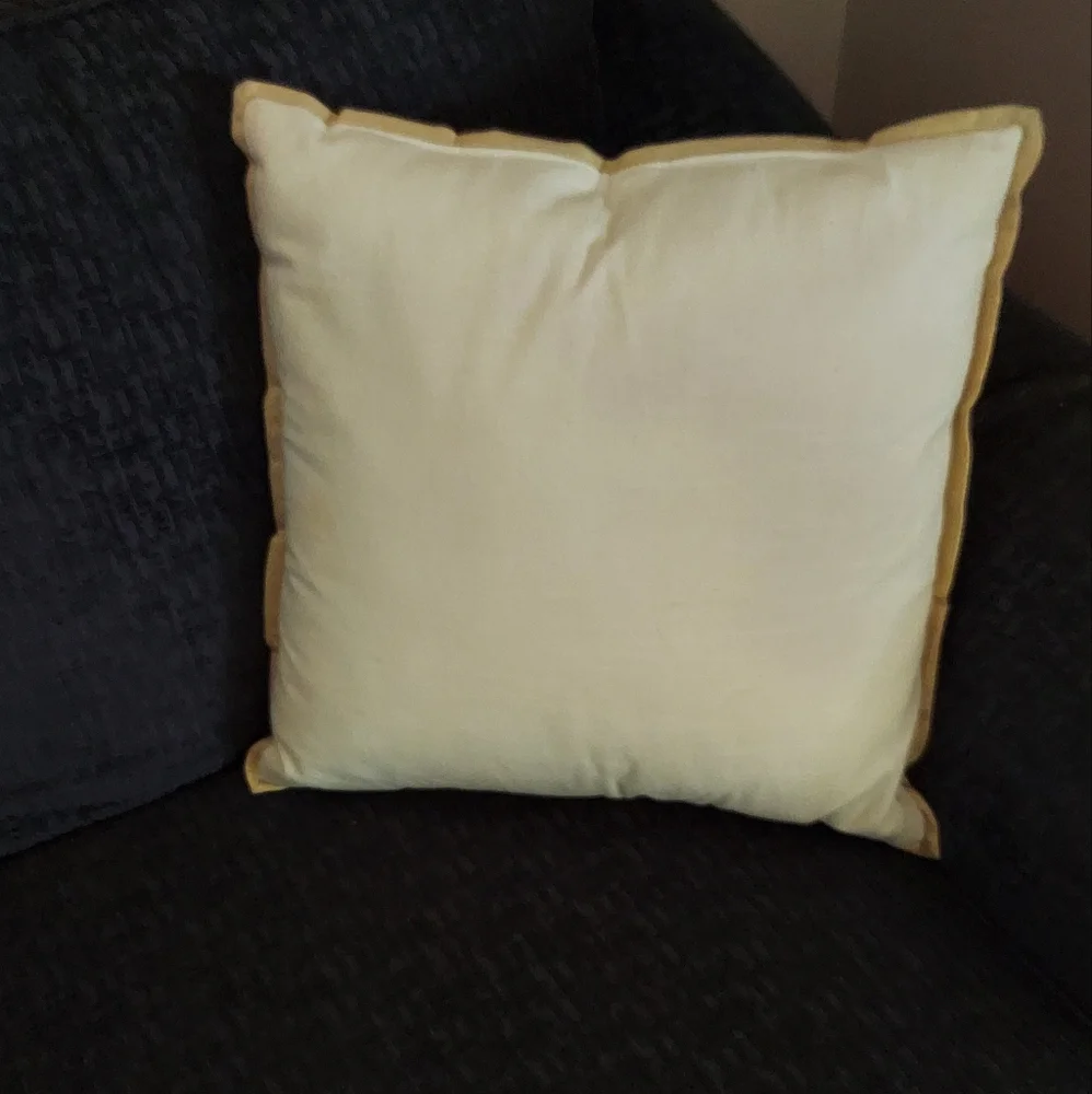 LIKE NEW Vintage Luxe Holiday Throw Pillow Set of 2! Gold Foil & Neutral